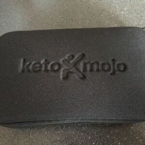 Keto Mojo device and Case